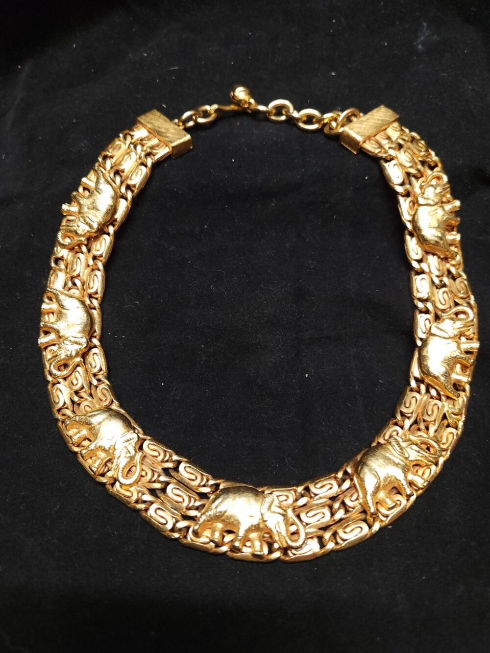 Gold Tone Elephant Link Statement Necklace Adjustable Vintage Style